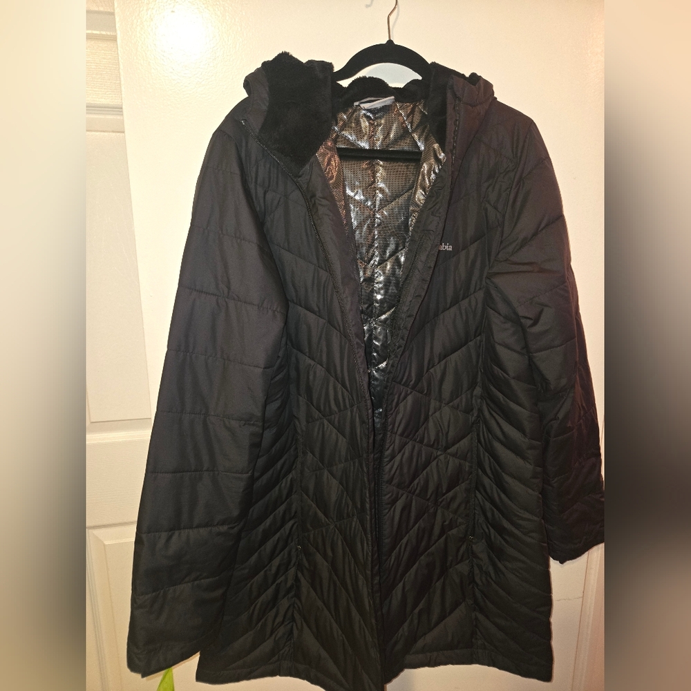 Columbia Light Puffer Jacket